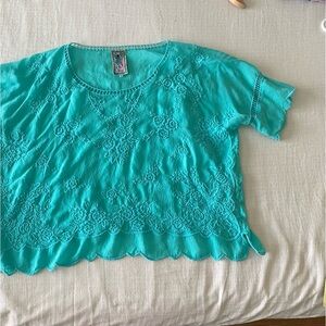 Johnny Was aqua short sleeve blouse, size small